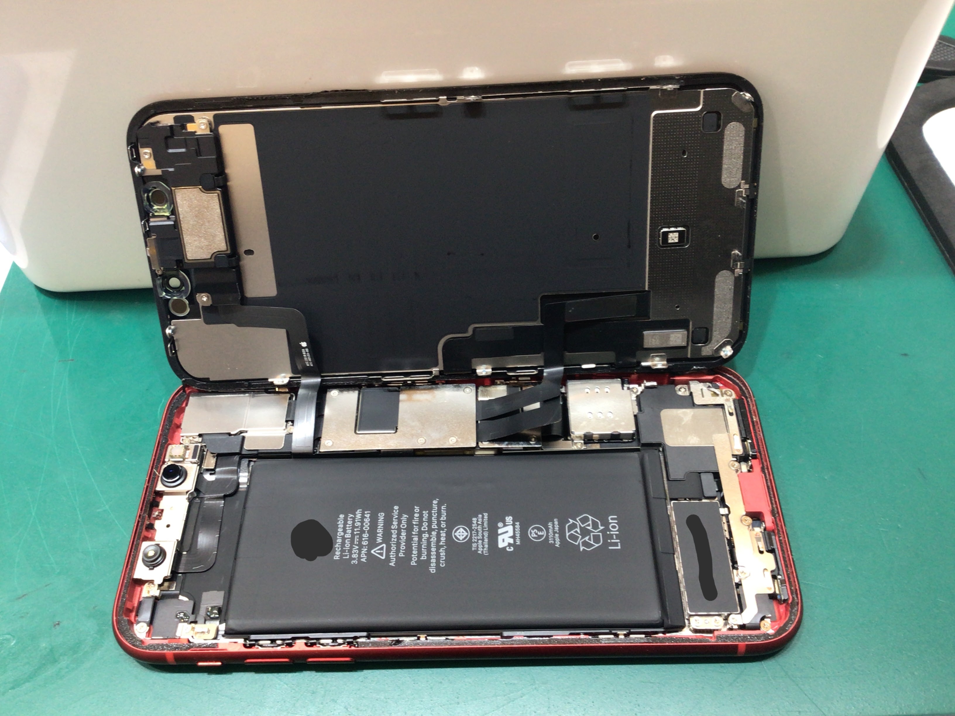 【イーアス高尾】iPhone　のバッテリー交換（データそのまま！）｜電池がすぐ減る症状を最短60分で改善